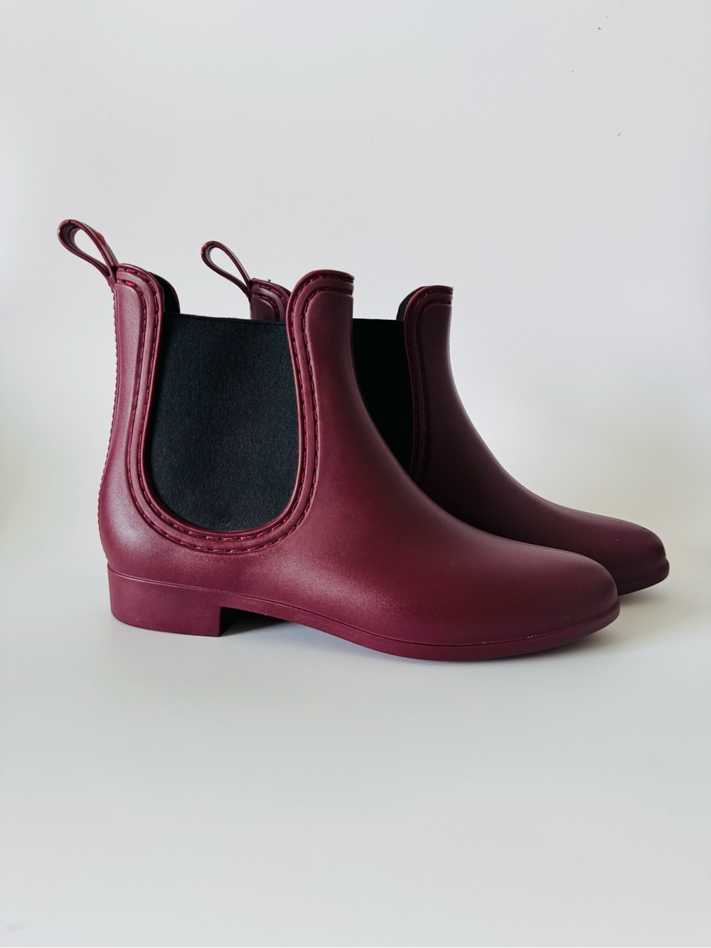 Women’s Burgundy Chelsea Ankle Rain Boots